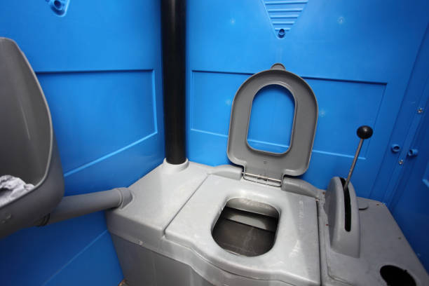 Porta potty delivery and setup in Delphi, IN